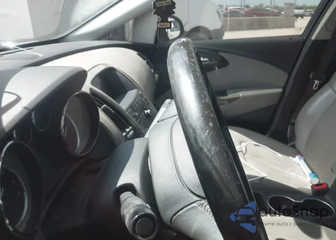 2015 Buick Verano Convenience Group z USA, uszkodzony, nr VIN 1G4PR5SK8F4123705